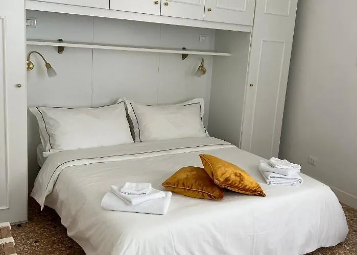 At - Rialto Bridge Apartmán Benátky